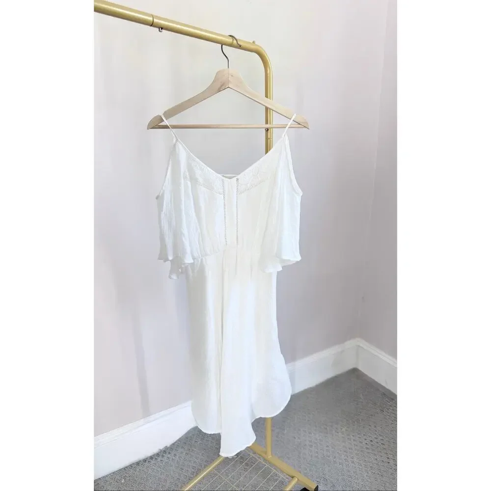 GB White Cold Shoulder Boho Dress Flowy Crochet Trim Summer Mini Dress Small
